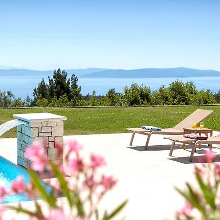 Luxury Panorama Vila With Amazing Seaview In Gondolici 7 Km From Rabac لابين المظهر الخارجي الصورة
