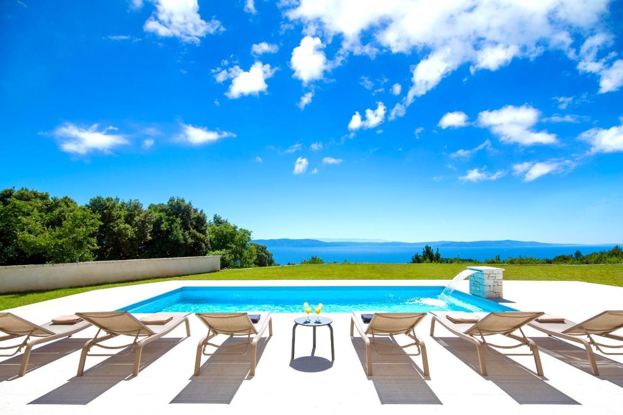 Luxury Panorama Vila With Amazing Seaview In Gondolici 7 Km From Rabac لابين المظهر الخارجي الصورة