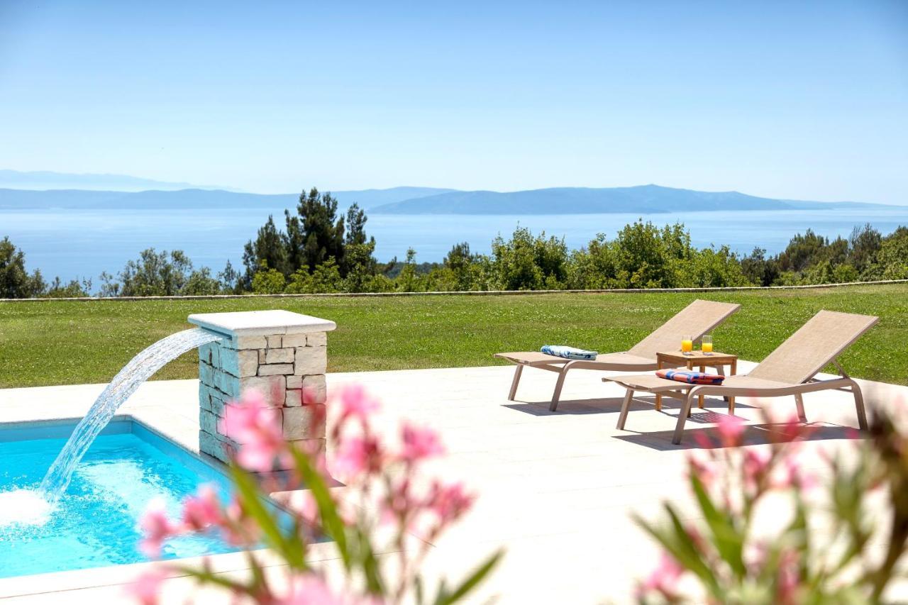 Luxury Panorama Vila With Amazing Seaview In Gondolici 7 Km From Rabac لابين المظهر الخارجي الصورة