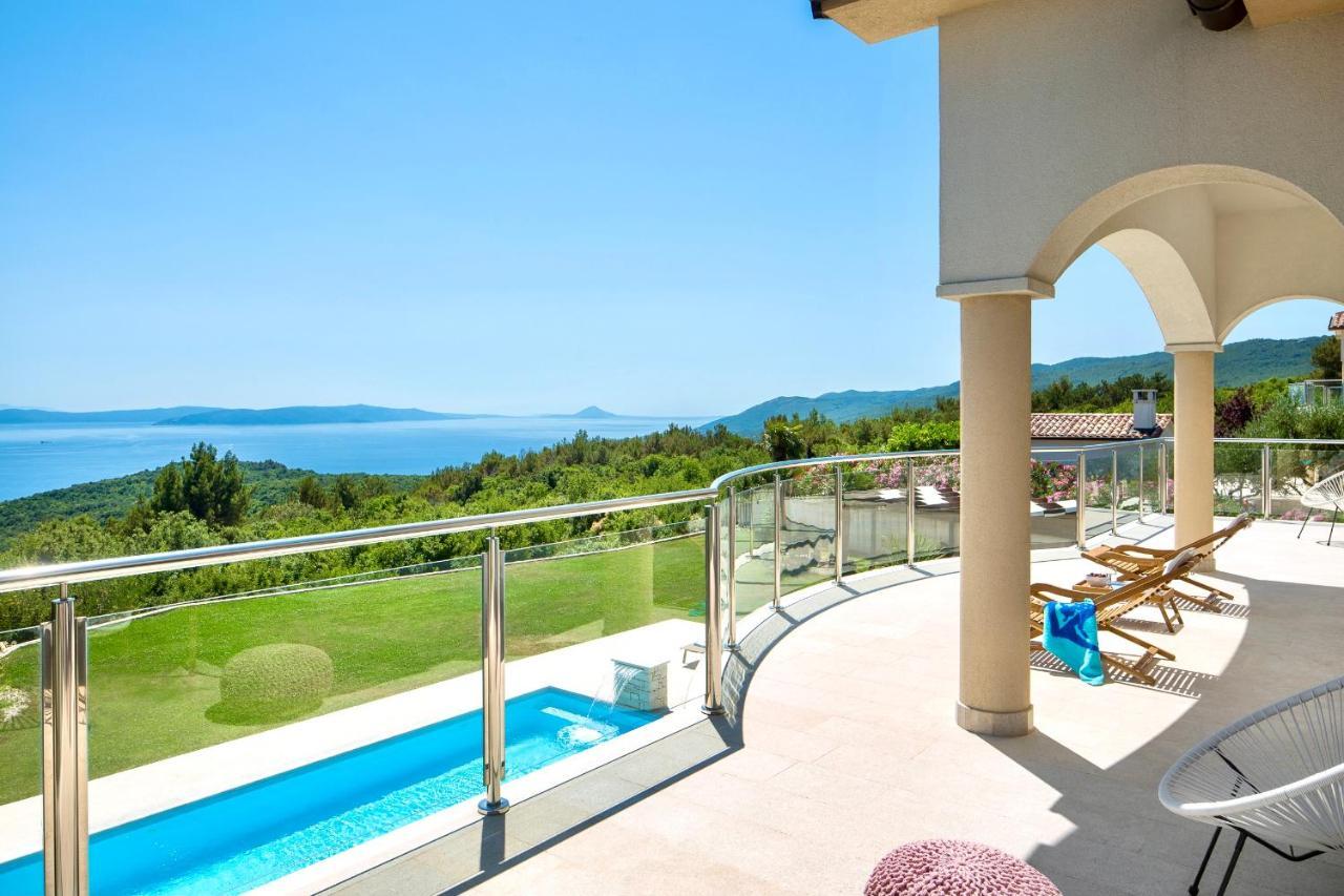 Luxury Panorama Vila With Amazing Seaview In Gondolici 7 Km From Rabac لابين المظهر الخارجي الصورة