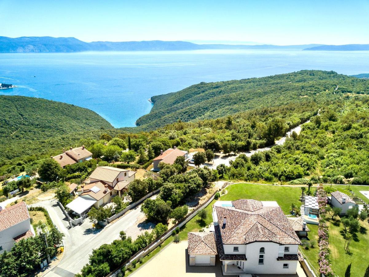 Luxury Panorama Vila With Amazing Seaview In Gondolici 7 Km From Rabac لابين المظهر الخارجي الصورة