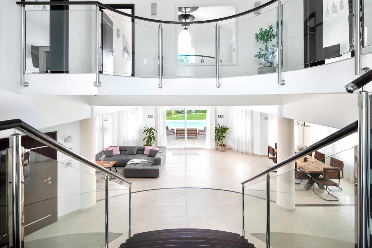 Luxury Panorama Vila With Amazing Seaview In Gondolici 7 Km From Rabac لابين المظهر الخارجي الصورة